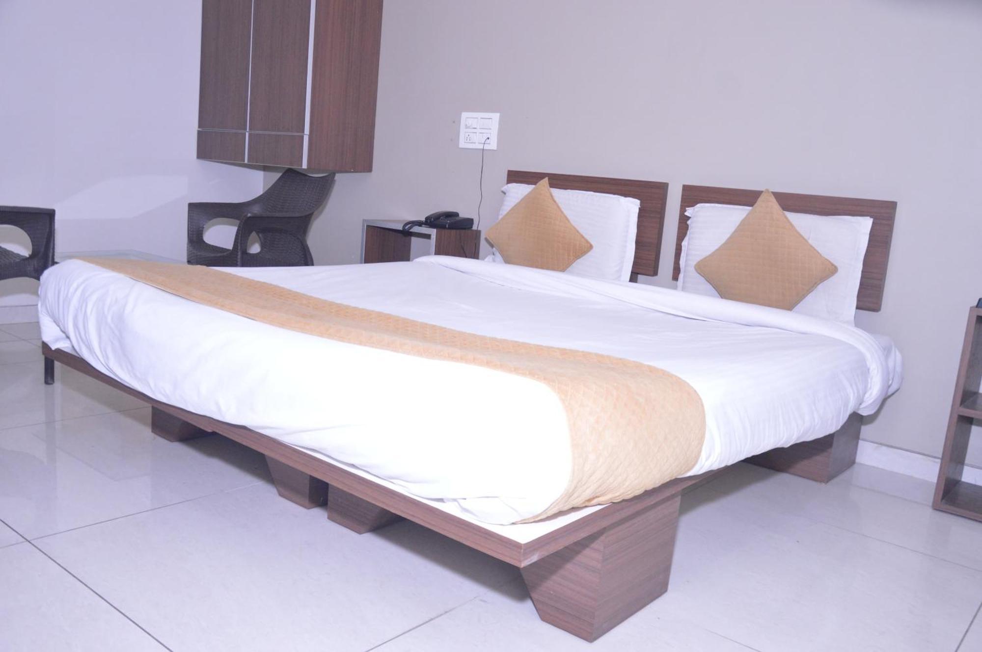 Hotel Indrani Chittorgarh Eksteriør bilde
